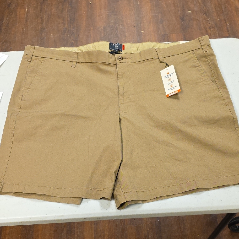 Dockers Men’s Flat-Front Khaki Shorts — Light Brown